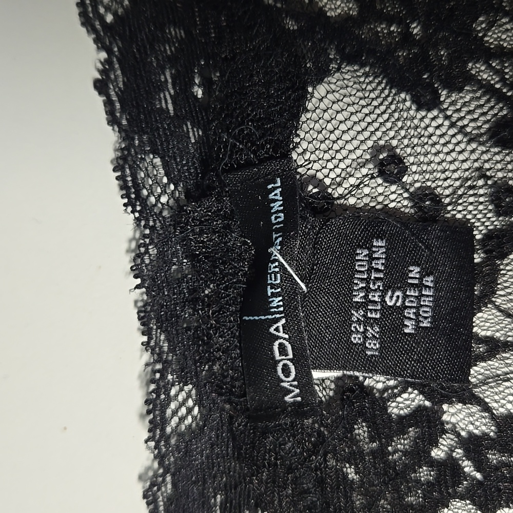 MODA International Black Lace Top S - Picture 3 of 3